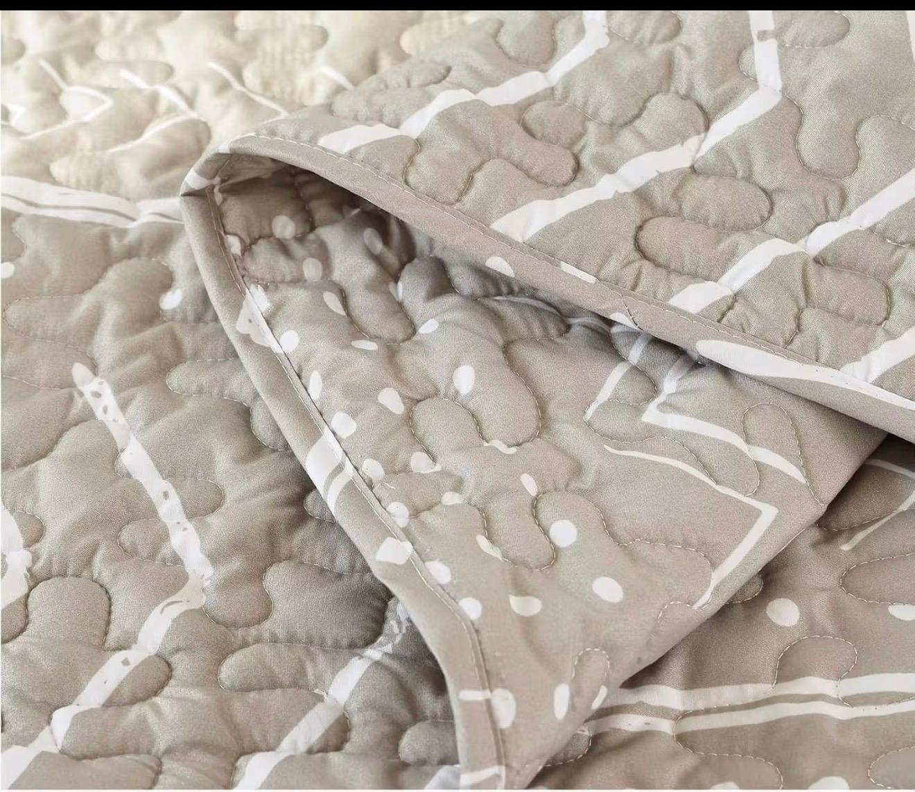 Couvre-lit et 2 taies d’oreiller - Collection Signature P2A