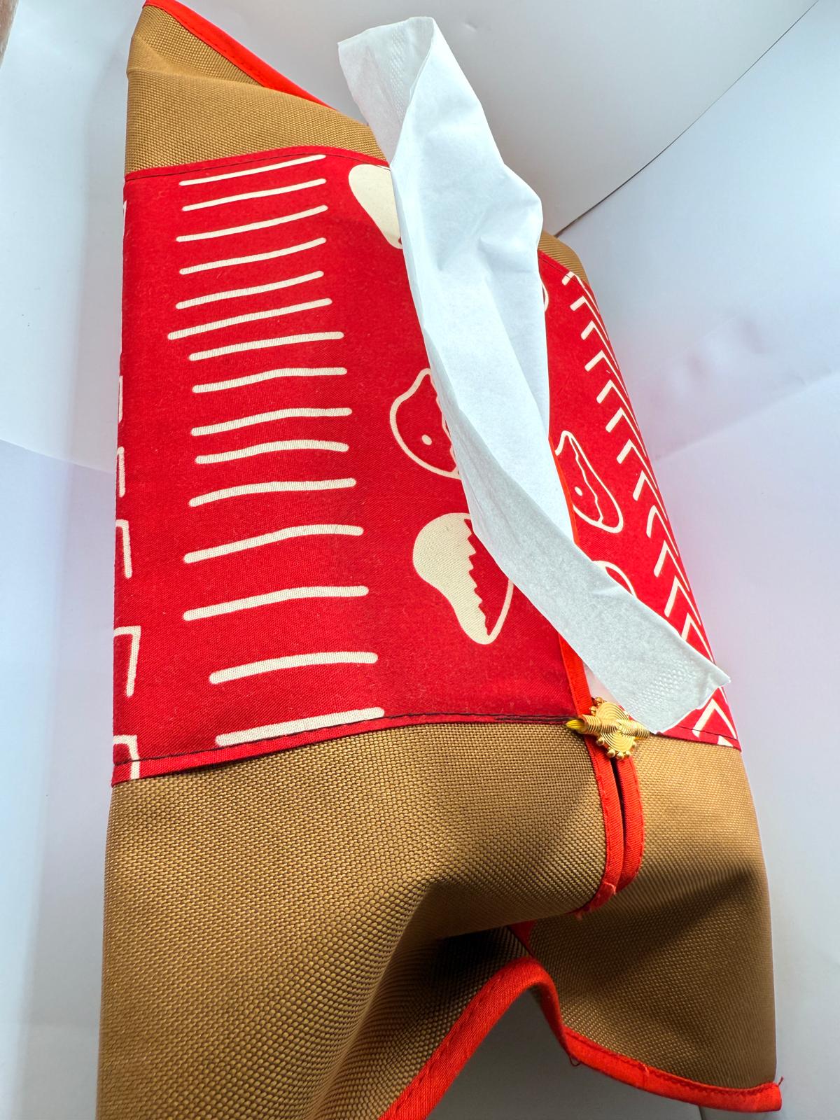 Housse pour boîte à mouchoirs