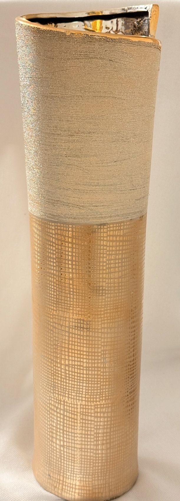 Vase Cylindrique – Finition Minérale Sable